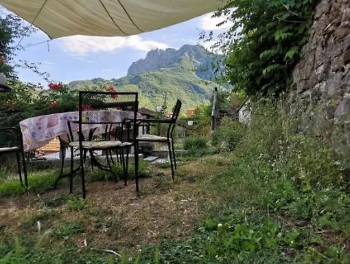 Agriturismo La Calamaia Gorfigliano 0*,  Italy
